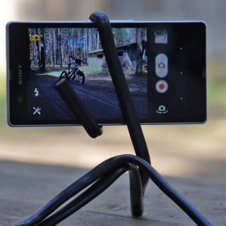 Простейший мини-штатив для смартфона